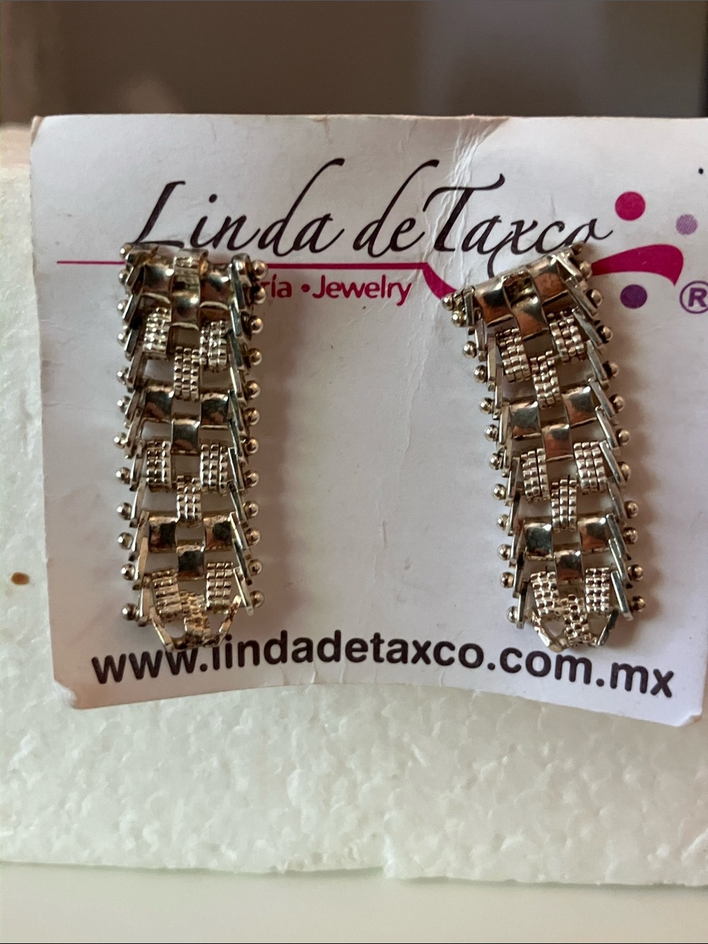 NOC Linda de Taxco Silver Textured Drop Earrings